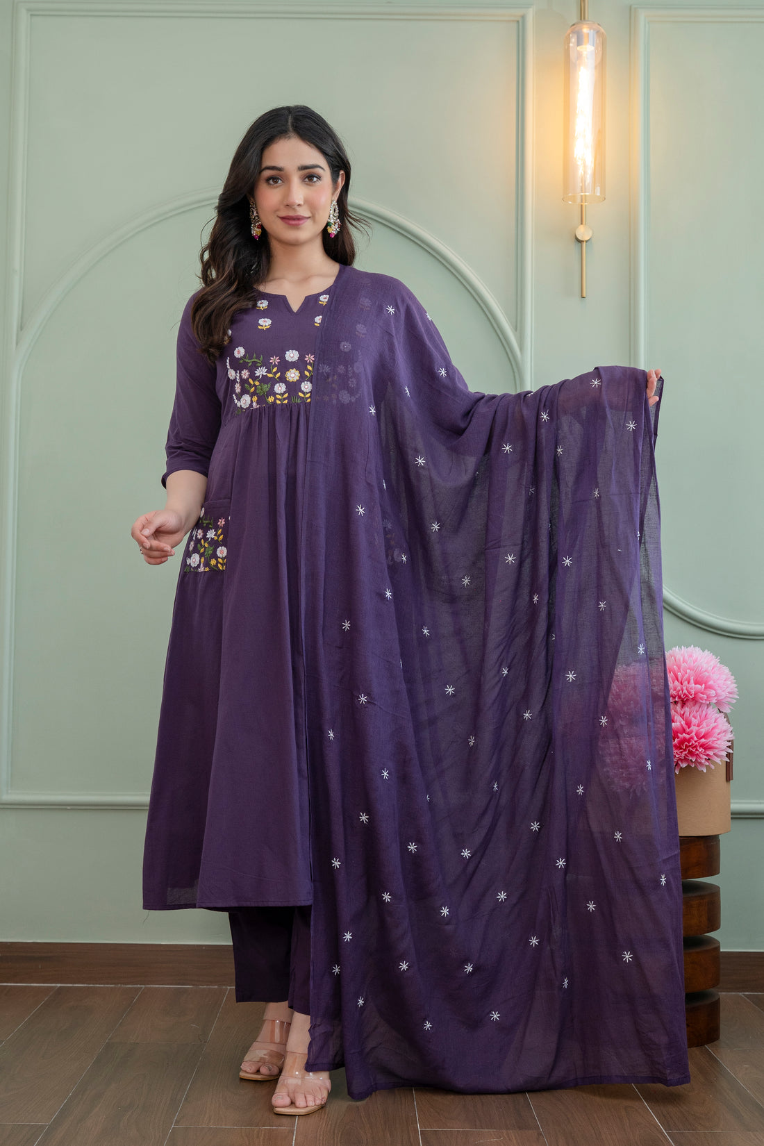 Graceful Purple Embroidered Kurta Set with Dupatta for Women